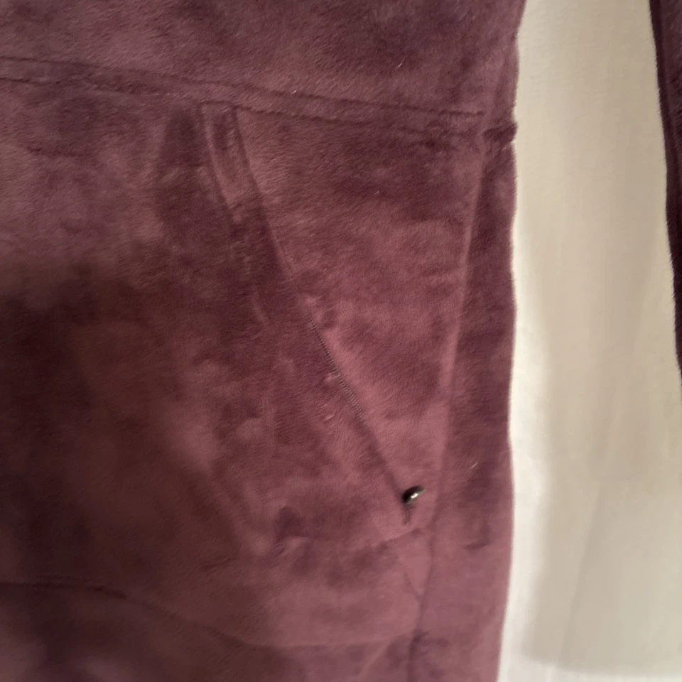 Athleta Women's Super Soft Minka Maroon/ Eggplant Zip-Up Fleece Coat (M) - Image 4 of 4