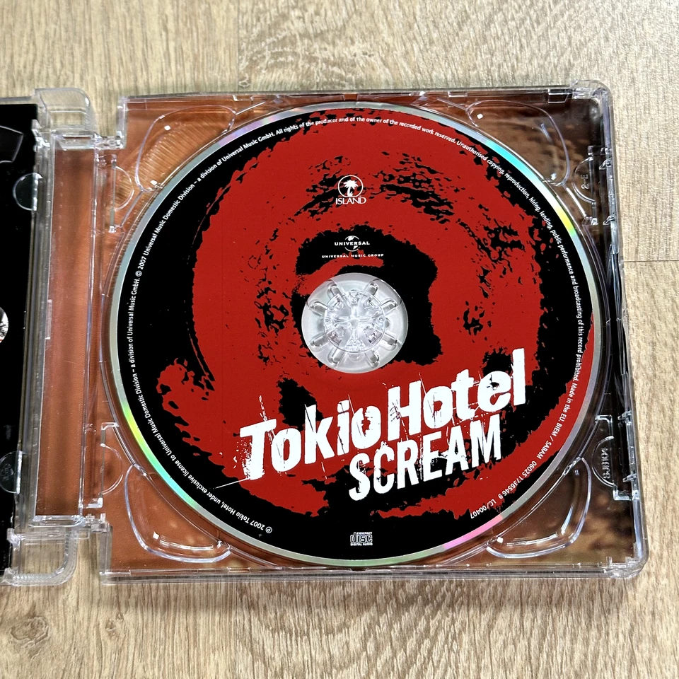 Tokio Hotel - Scream English Version CD Album Debut Kaulitz & Kaulitz 2007 - Bild 3 von 4