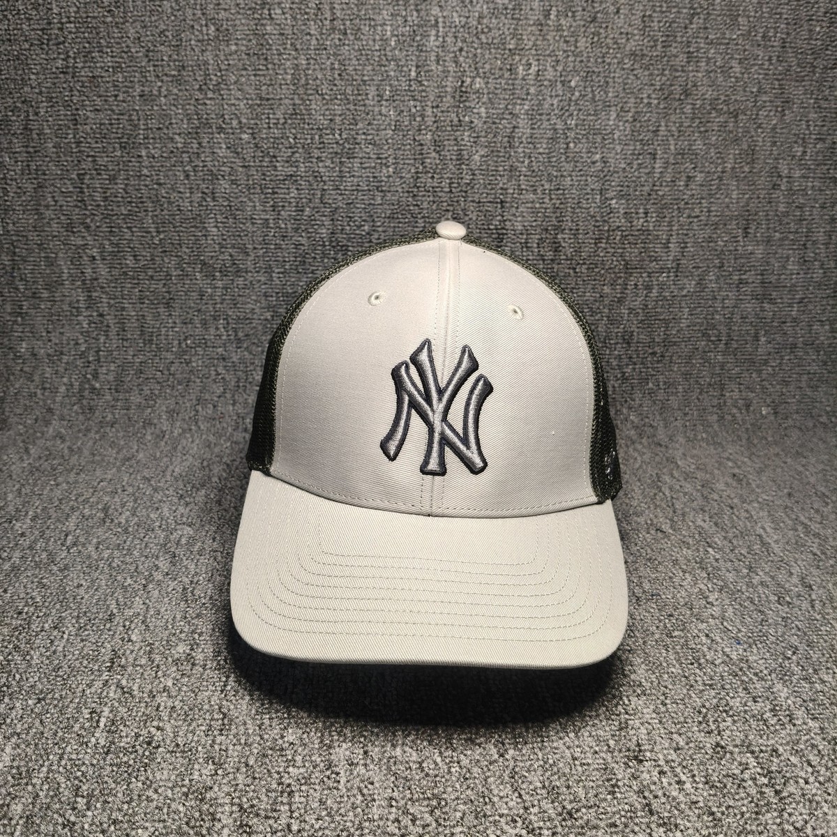 '47 Brand New York Yankees Trucker Hat White Green Mesh Strapback