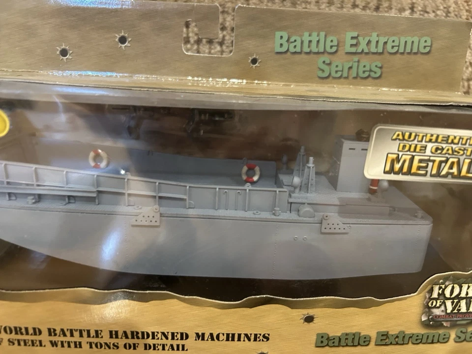 Unimax Forces of Valor 1:72 US Landing Craft - LCM3 - D-Day 1944, No. 95042 - Image 3 of 4