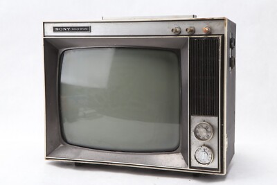 Vintage 1968 Sony TV Model TV-120U Trinitron Transistor Solid