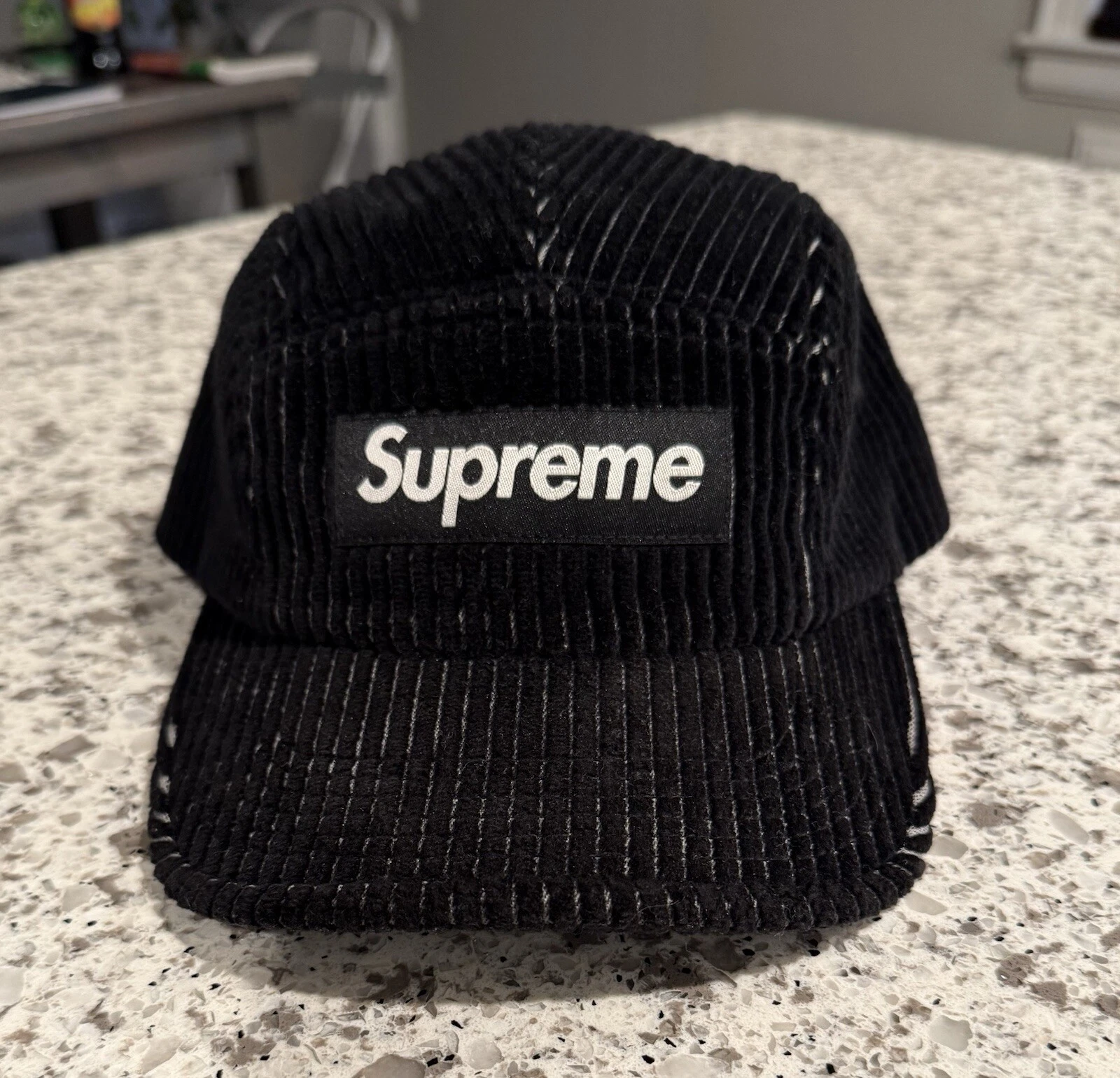 Chapeau velours côtelé Supreme 5 panneaux 