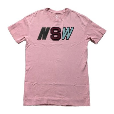 Nike NSW Herren Pink T-Shirt Large Spellout Applikation Logo Baumwolle Sportswear Tee