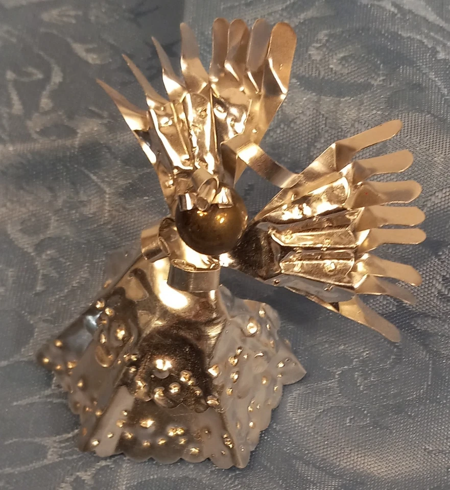 Tin Angel & Star Minature Christmas Rustic Folk Art Handmade Decorations  - Image 4 of 4