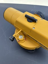 Topcon AT-F2  32X Auto Level w/ Case And Manual. Calibrated. Erect Image
