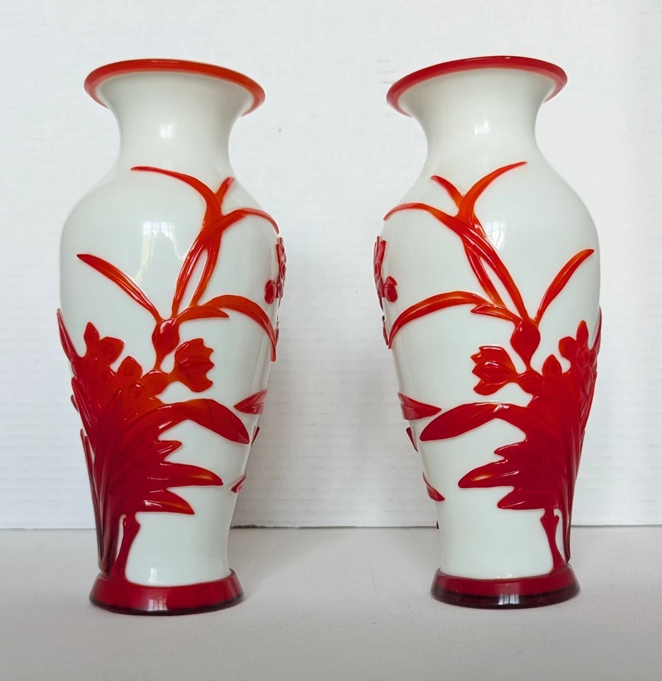 Jarrón de vidrio camafeo con superposición de vidrio chino de Pekín rojo blanco flores de pájaro Foto 4 de 4