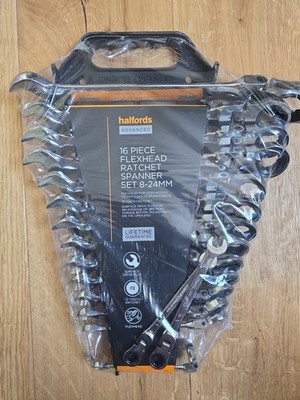 Halfords Advanced 16 Piece FlexHead Ratchet Spanner Set 8-24mm