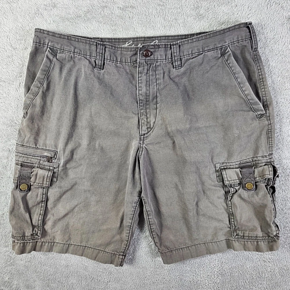 Eddie Bauer Cargo Shorts Men's 40 Gray Relaxed Fit Casual Outdoor Rugged Utility