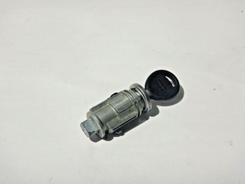 Jeep Wrangler TJ 97-06 OEM Ignition Cylinder Switch + Key FREE SHIPPING - Picture 3 of 5