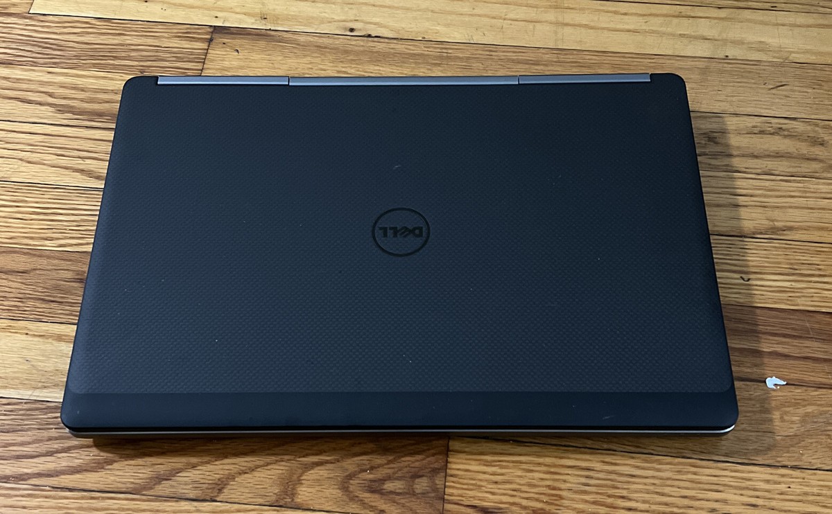 Dell Precision 7720 17.3” laptop i5-7300HQ @2.5 gHz 256GB SSD