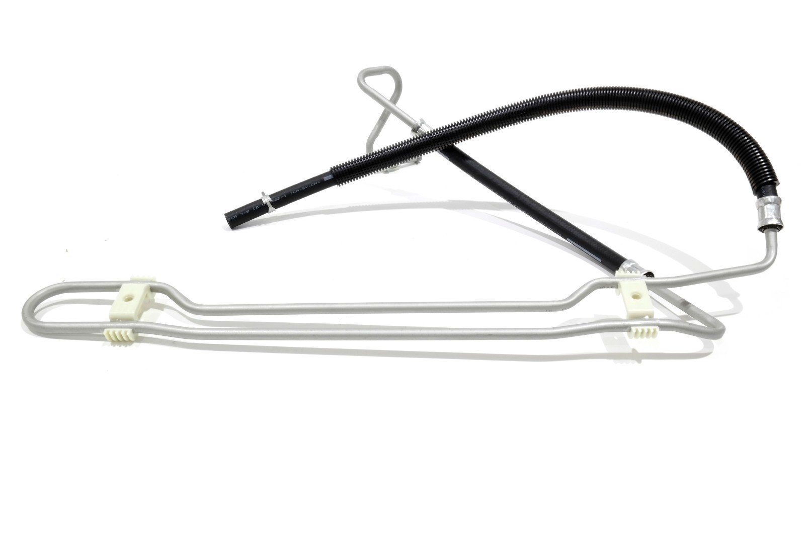 Tubo del enfriador de aceite de dirección asistida para Express y Savana 2500/3500 2003-2020 (N/P 85746018)