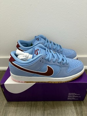 Nike SB Dunk Low  Phillies  - Size 9