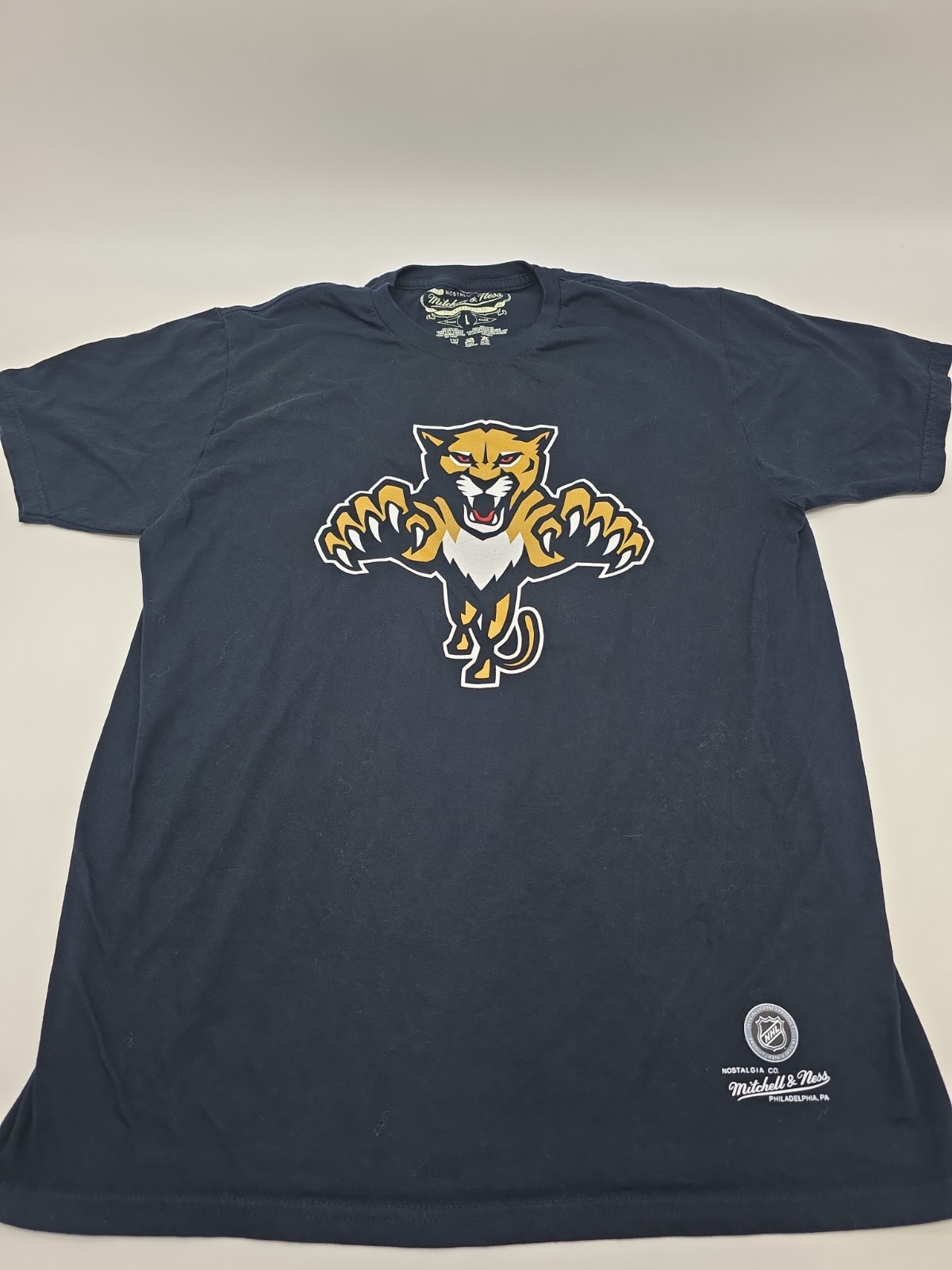 Florida Panthers Mitchell Ness T-Shirt Men Large Graphic Black Tee.#46735