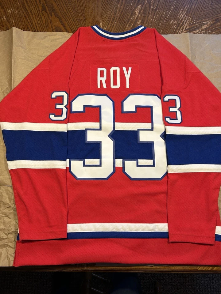 Camiseta Montreal Canadiens Patrick Roy Talla XL, Mitchell & Ness, Hockey De Colección Foto 4 de 4