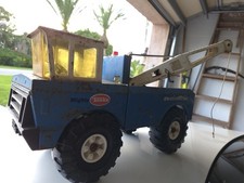 Vintage Blue White Metal Tonka Wrecker Tow Truck Vintage Blue White Metal Tonka Wrecker Tow Truck