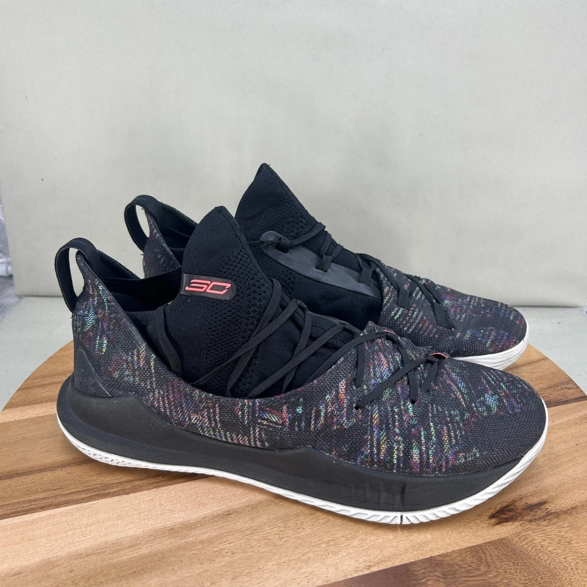 Las mejores ofertas en Zapatillas para hombre Under Armour Curry 5