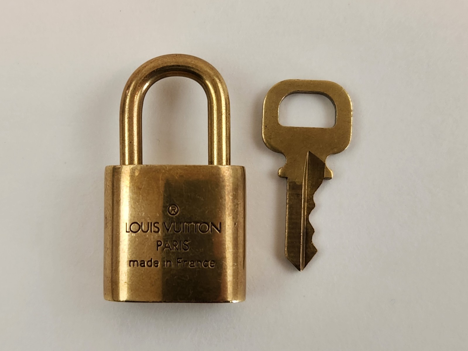 Authentic Louis Vuitton PadLock Solid Lock Key Br… - image 8