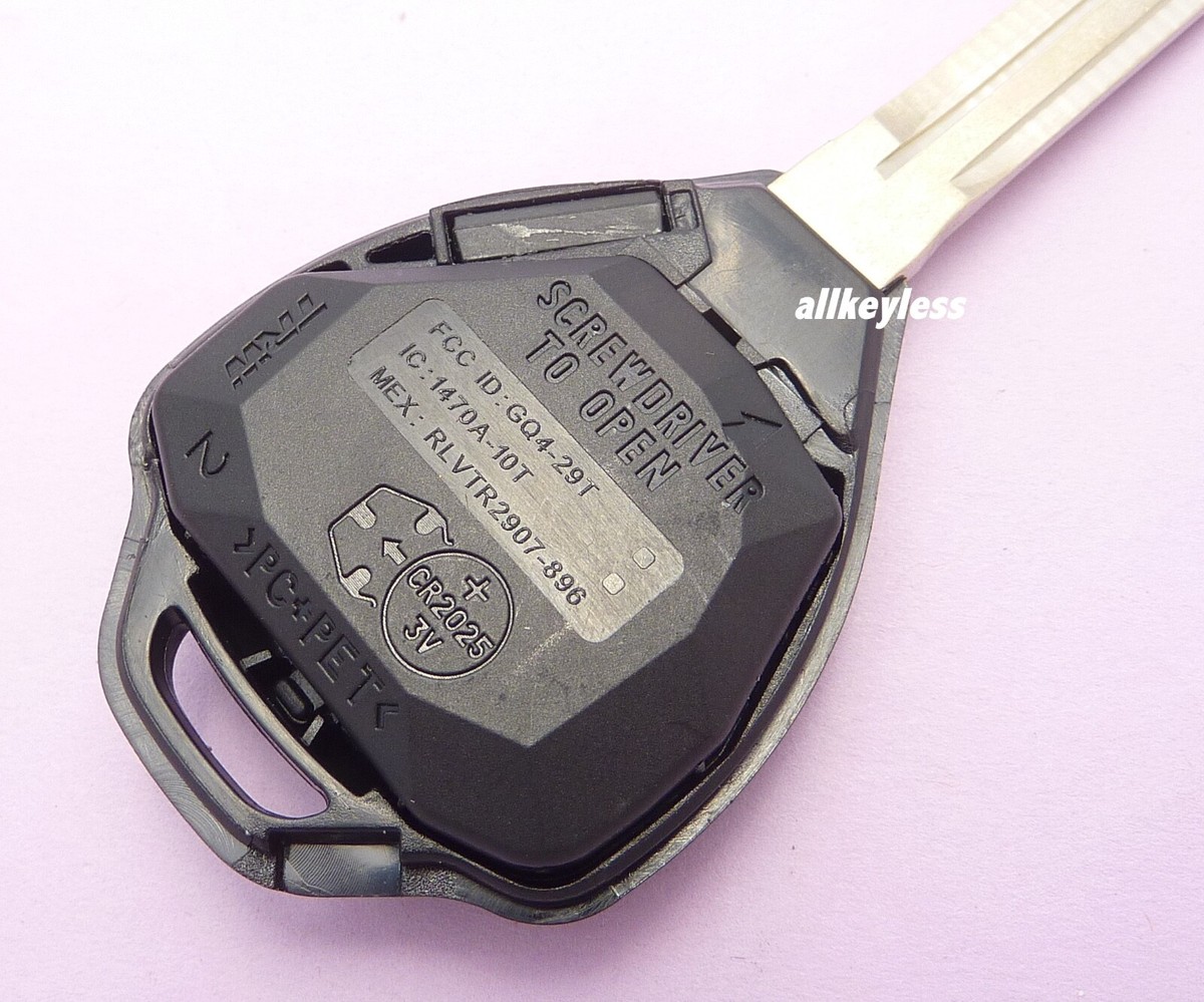 2010–2016 Toyota Corolla Venza Matrix OEM Remote Head Key – 3-Button G