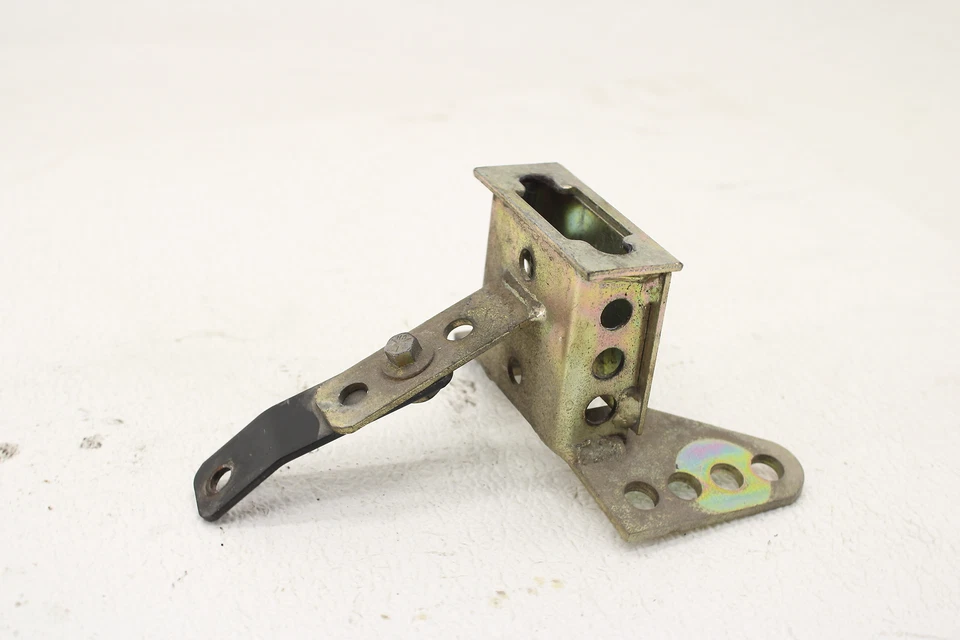 Крепежный кронштейн кронштейн для сиденья скольжения для Harley Davidson Road 99-06 годов выпуска - Изображение 4 из 4