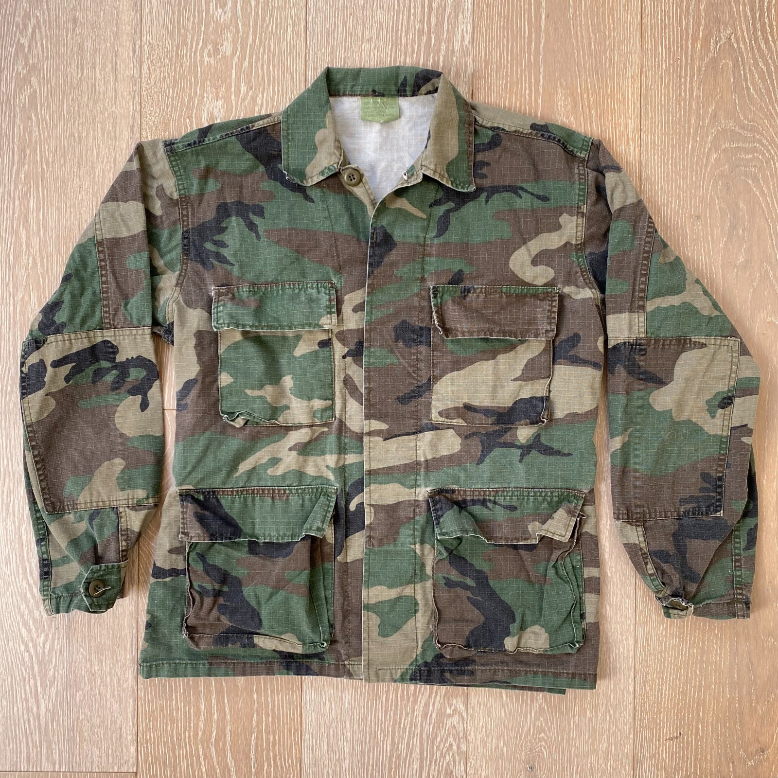Vintage US Military Woodland Camo Jacket Mens Small R… Gem