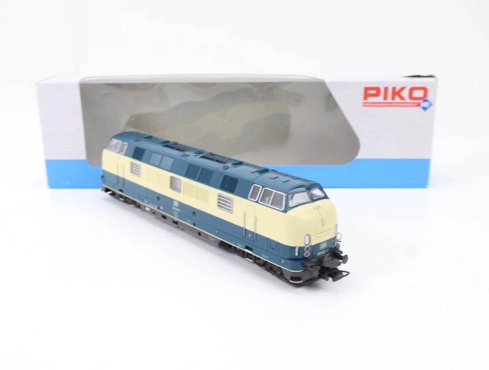 Piko H0 52602 Diesellok ozeanblau-beige BR 221 147-2 DB / Digital PluX22 NEM OVP