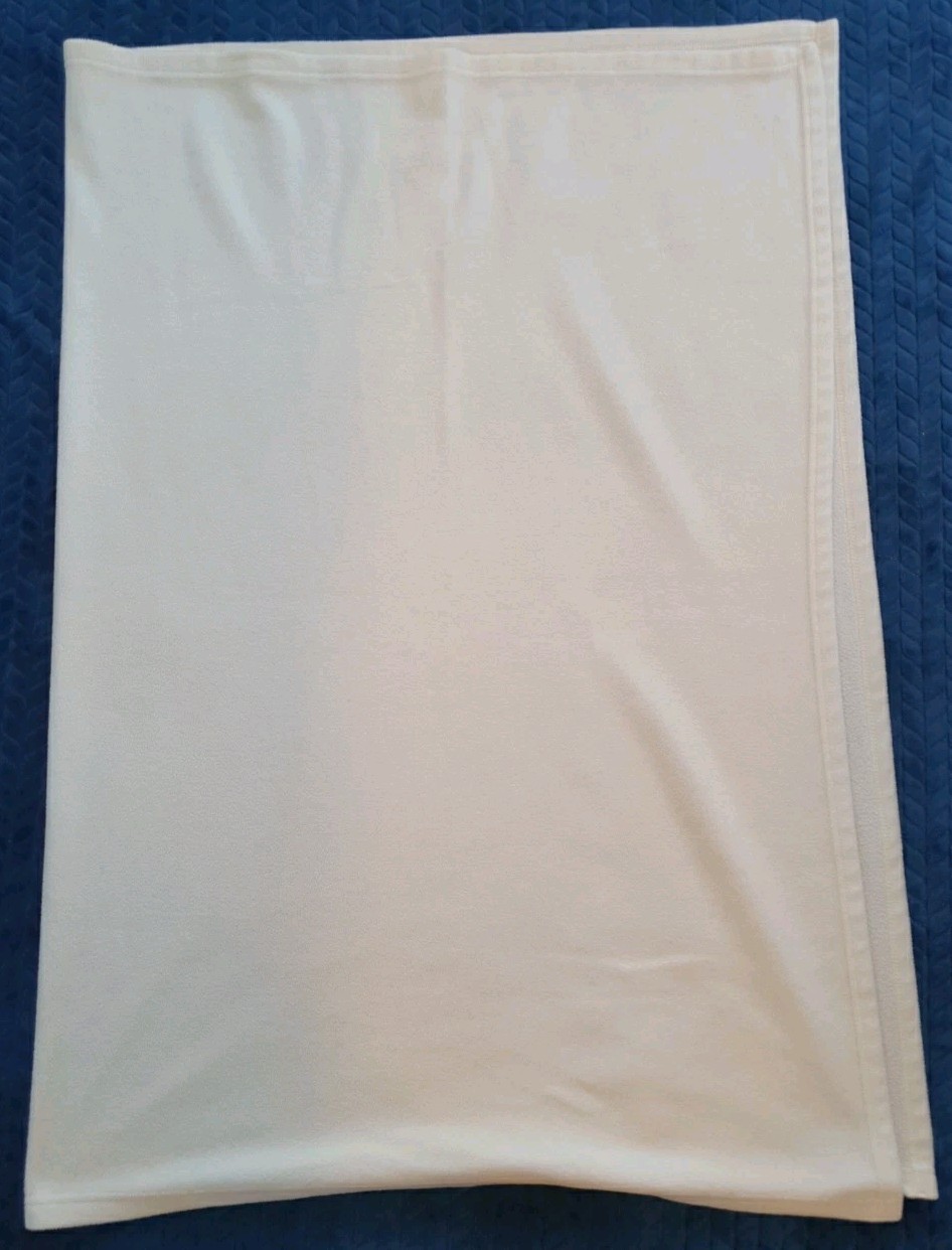 Mothercare yellow lemon Fleece Blanket  120x155cm Cot