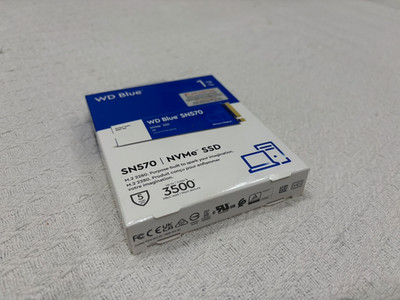 Western Digital WD Blue SN570 1TB SSD PCIe 3.0 NVMe M.2 2280 PCI-Express 3.0 x4