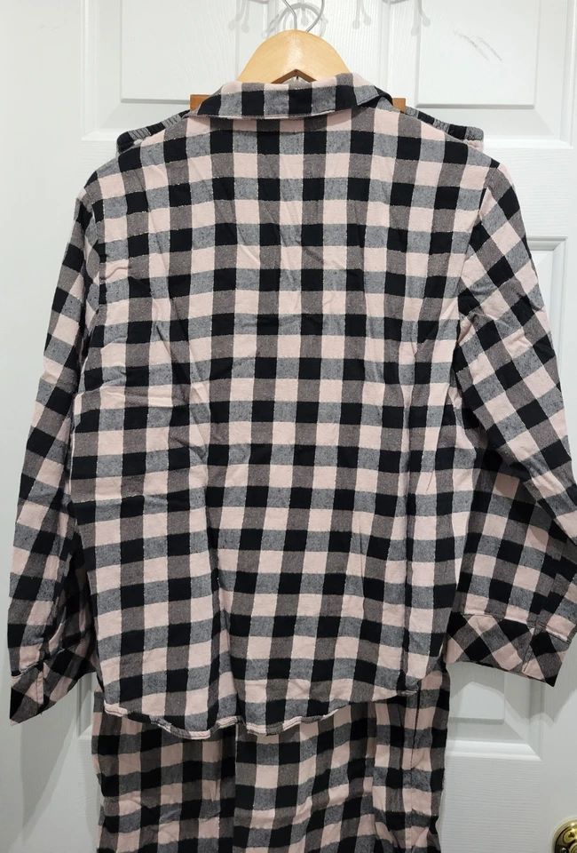 Victoria's Secret Pajama Set Women’s Size Medium Black/Pink Plaid (2 Piece Set) - Image 4 of 4