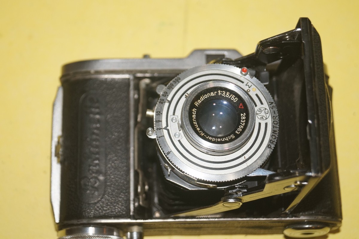 Appareil Photo Vintage Balda Baldinette Avec Objectif Schneider Kreuznach Radionar 2.9/50 Mm – Vendu Pour Pièces Ou Restauration