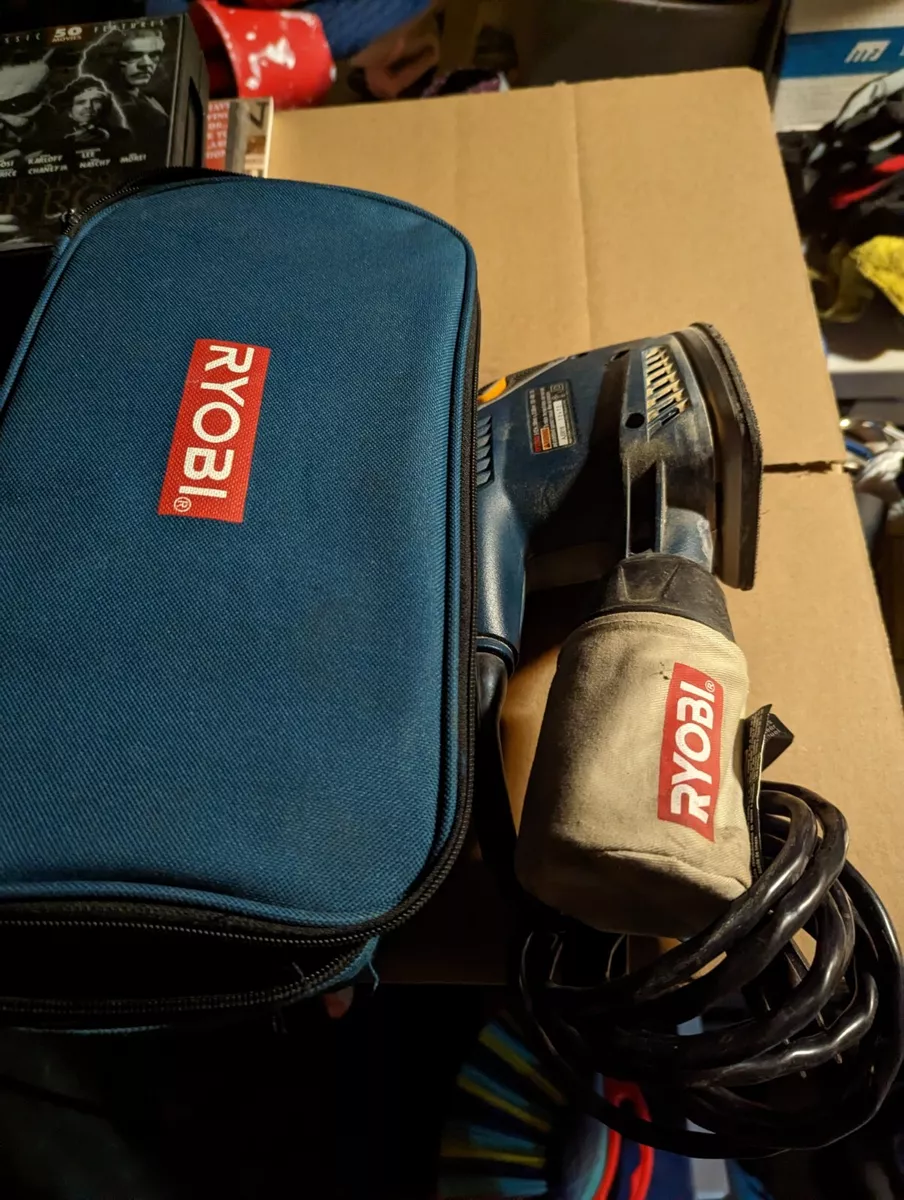 Ryobi compact finish sander CFS1503 with carrying case and manual tested working