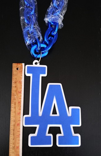 New Los Angeles Dodgers Necklace Chain 34 inches 3D Foam Logo - Picture 3 of 7