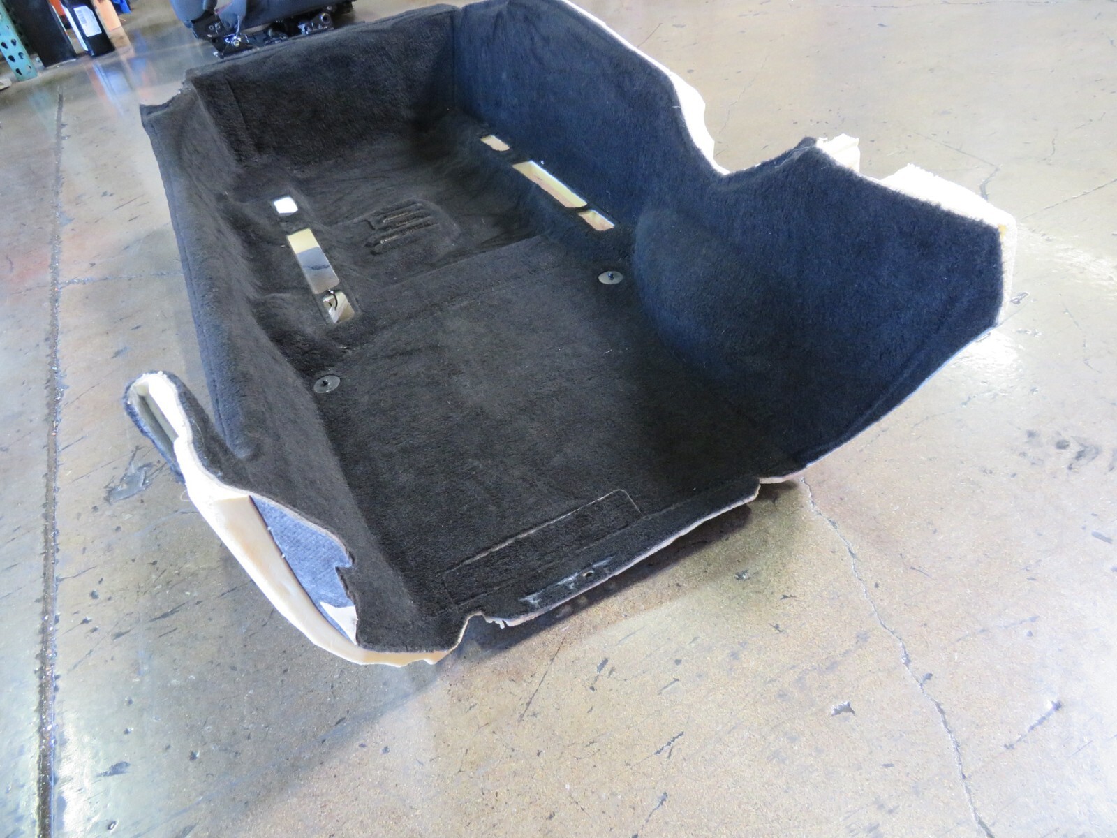 Ferrari Portofino, RH, Right, Carpet Front, Black, Used, P/N 89143600