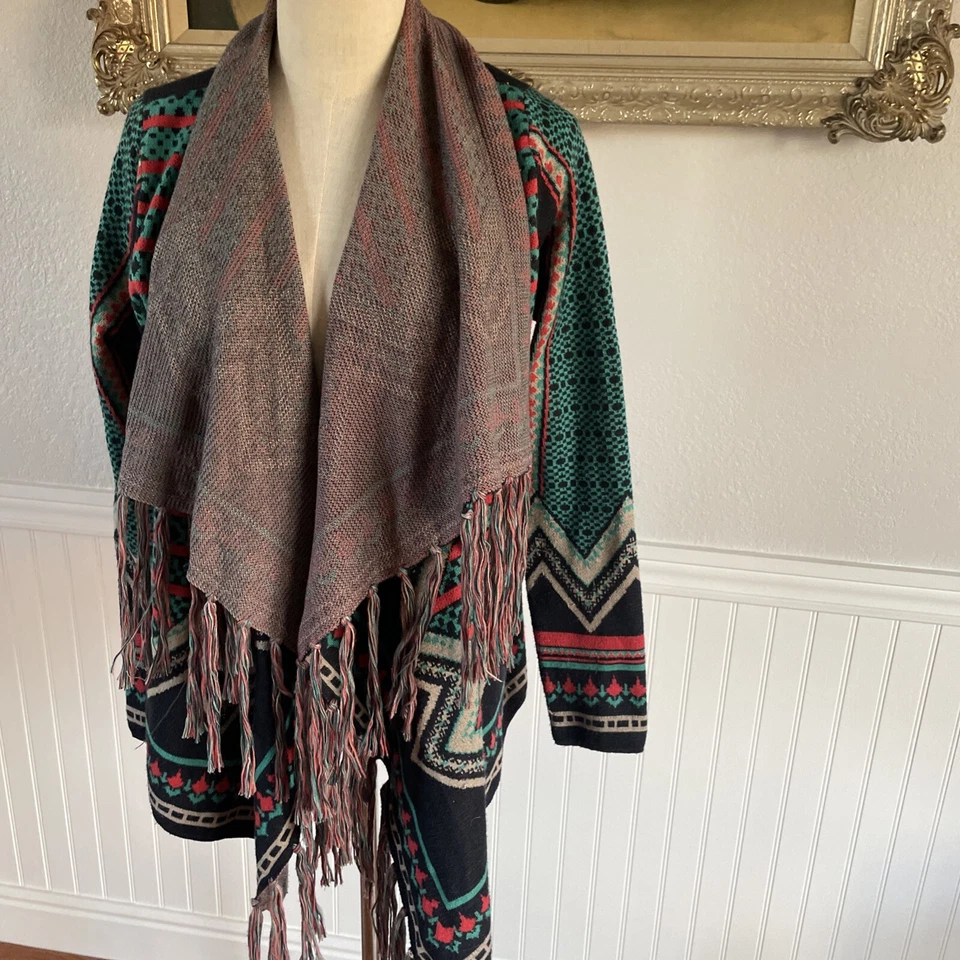 Suéter Flying Tomato Mujer Mediano Negro Flecos Geométricos Frente Abierto Cárdigan Foto 4 de 4