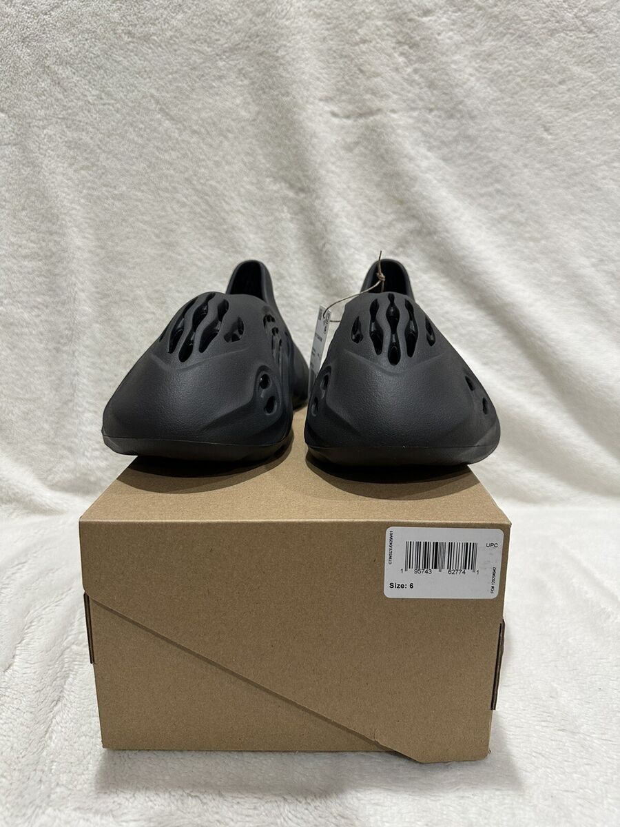 adidas Yeezy Onyx foam runner -Size 6 -Fast ship -New | eBay adidas Yeezy Onyx foam runner -Size 6 -Fast ship -New | eBay
