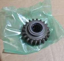 FRC8285 Land Rover LT77 gearbox F-G-H suffix reverse gear idler