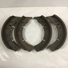Austin Healey 100-4 BN2 / 100-6 1955-59 Front Brake shoes/ old Beck Arnley Stock