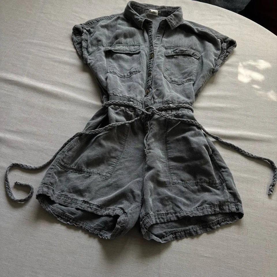 Nicole Miller Grey Linen Blend Braided Rope Romper Size S - Image 2 of 4