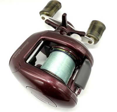 Shimano Scorpion 1500 Right Handed Bait Casting Reel In Box
