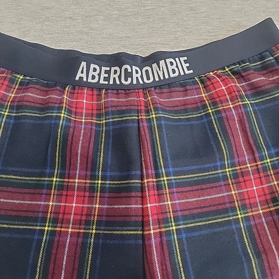 Pantalones para dormir Abercrombie para niños talla 15/16 cintura azul marino rojo franela a cuadros Foto 4 de 4