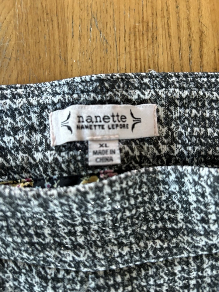 Nanette Lepore Dress Pants. XL. Black & White Plaid. Elastic Waist. Pull On. - Image 2 of 4