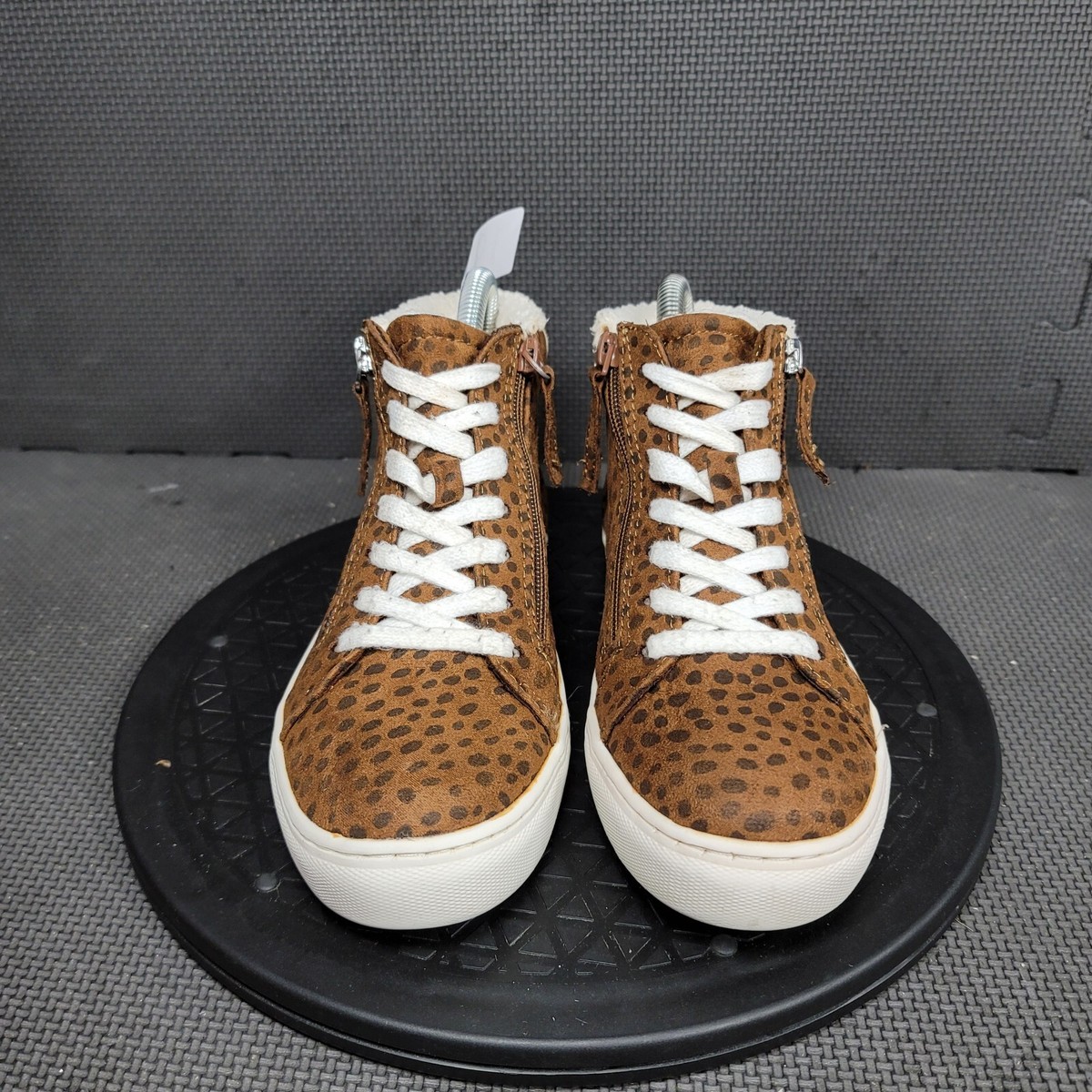 Universal Thread Tilly Shoes Womens Sz 6 Faux Fur Leopard Print