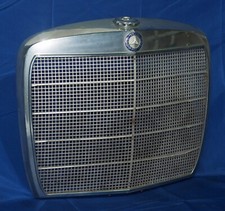 Calandre Mercedes 300