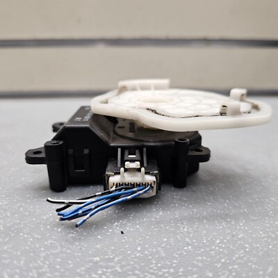1997-2001 Toyota Camry Heater A/C Servo Door Lock Actuator Motor