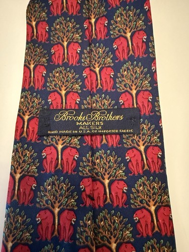 Vintage BROOKS BROTHERS Makers Silk Tie Necktie Red Blue Tree Tiger Print - Picture 4 of 7