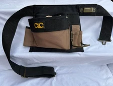 CLC Work Gear 1245 Tool Belt, Easy Access to Hammer, Tape Measure, and Tools