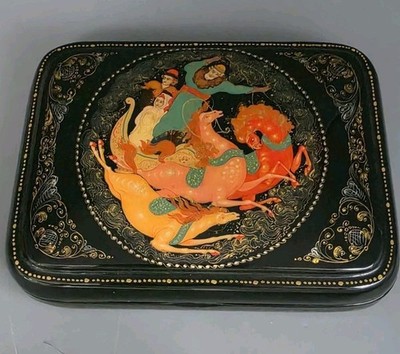 Vtg Russian Winter Troika Black Laquer Handpainted ZN Box Original Certificate 