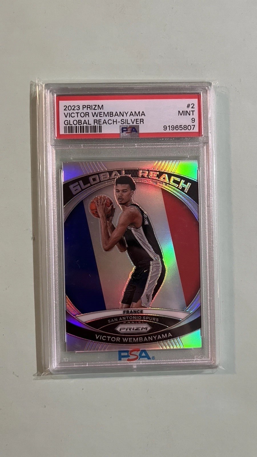 Victor Wembanyama🔥💥 2023-24 Panini Prizm PSA 9 Global Reach Silver Rookie RC
