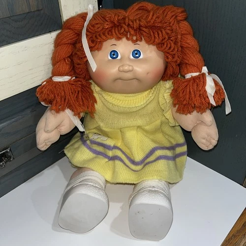 Cabbage Patch Kids Doll Red Hair Blue Eyes Dimple W/ Outfit Vtg 1982 OAA Coleco