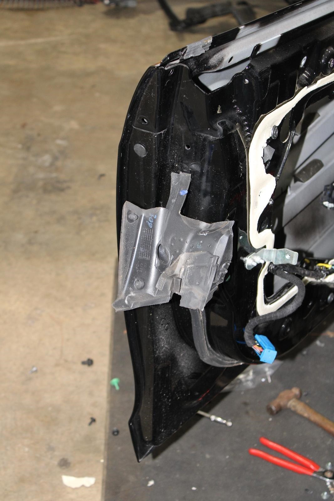 Maserati Ghibli 2014-2019 Front Left Door shell Black