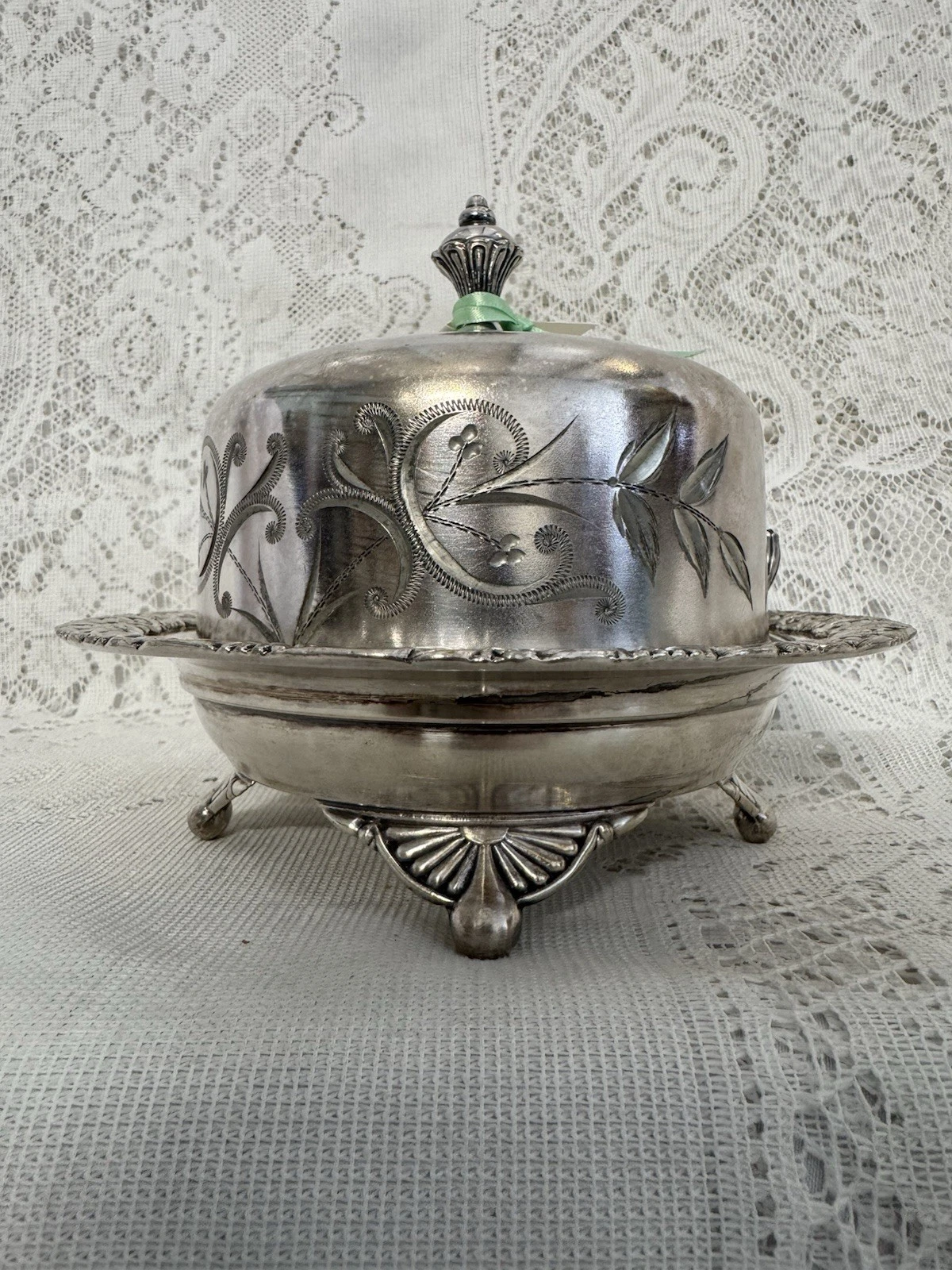 Antique Wm Rogers Quadruple Plate Covered Butter Dish Dome Victorian Footed